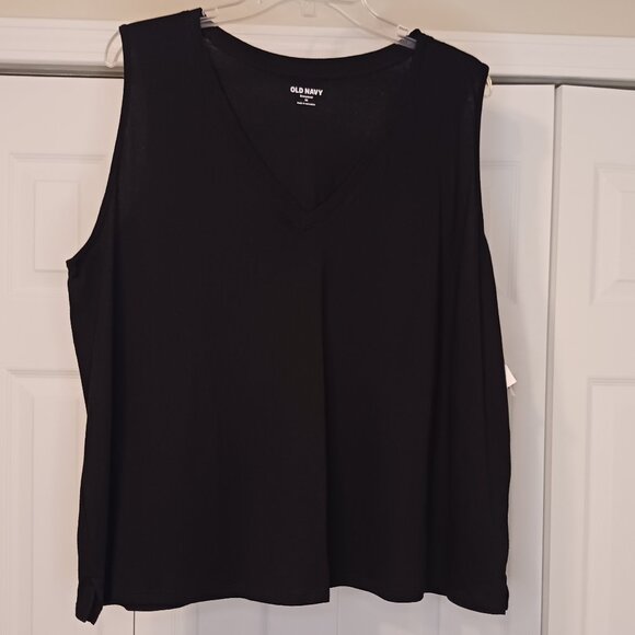 Old Navy Tops - NWT Old Navy Black Tank Top Size 2X